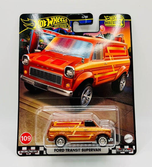 Hot Wheels Boulevard #109 Ford Transit Supervan